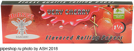    HORNET FLAVORED ROLLING PAPERS 78 mm VERY CHERRY,  50 